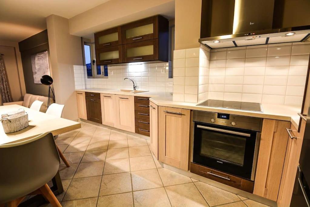 Aigli Luxurious Villa Kato Pitsa Екстериор снимка